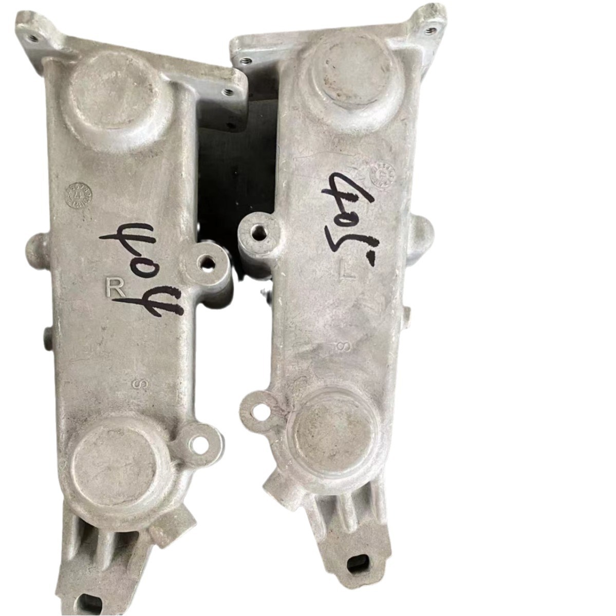 农机插车臂四轴精密压铸加工铝件数控车床模具精工切削四轴联动