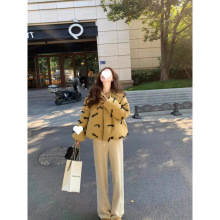 冬装搭配一整套大码胖mm黄色棉服外套裤子韩系穿搭炸街高级套装女