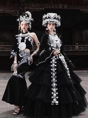 新しいミャオ族のホットスタイルの女の子ミャオ族旅行写真少数民族服貴州パフォーマンススーツ服写真撮影