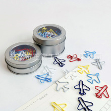 ����S�ҬF؛�����w�C��������b���ٲ�ɫ�e��w�C�Π�����e�