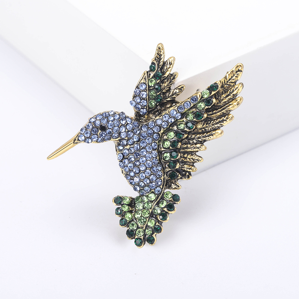 Simple Style Bird Alloy Women's Brooches display picture 2