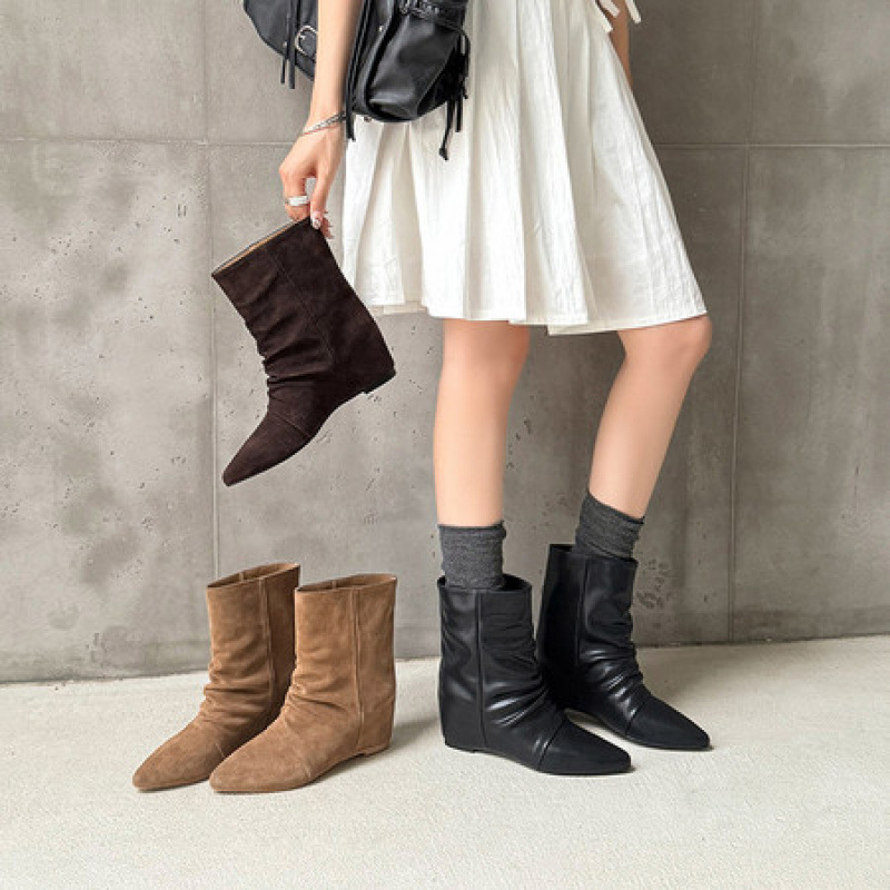 French-style suede fashion boots for women, with thin heels, pointed toes, short shaft, pleated stacked boots, slimming effect, small low heels, Chelsea boots French-style suede fashion boots for women, with thin heels, pointed toes, short shaft, pleated stacked boots, slimming effect, small low heels, Chelsea boots