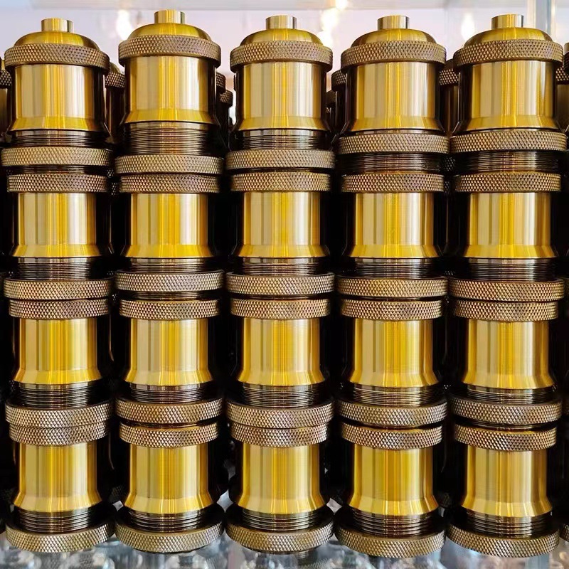 Directo de fábrica antiguo retro portalámparas colgante de aluminio portalámparas E27 tornillo grande con alambre candelabro portalámparas