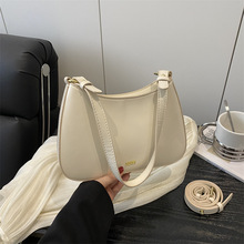 �|��С������2025�¿�Ů�����п�ٴ�б����r�Іμ�Ҹ�°�С����