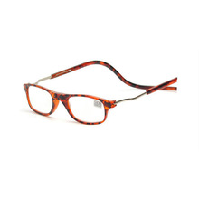 跨境批发高清磁铁磁吸挂脖伸缩折叠便携带式超轻老人男女老花镜