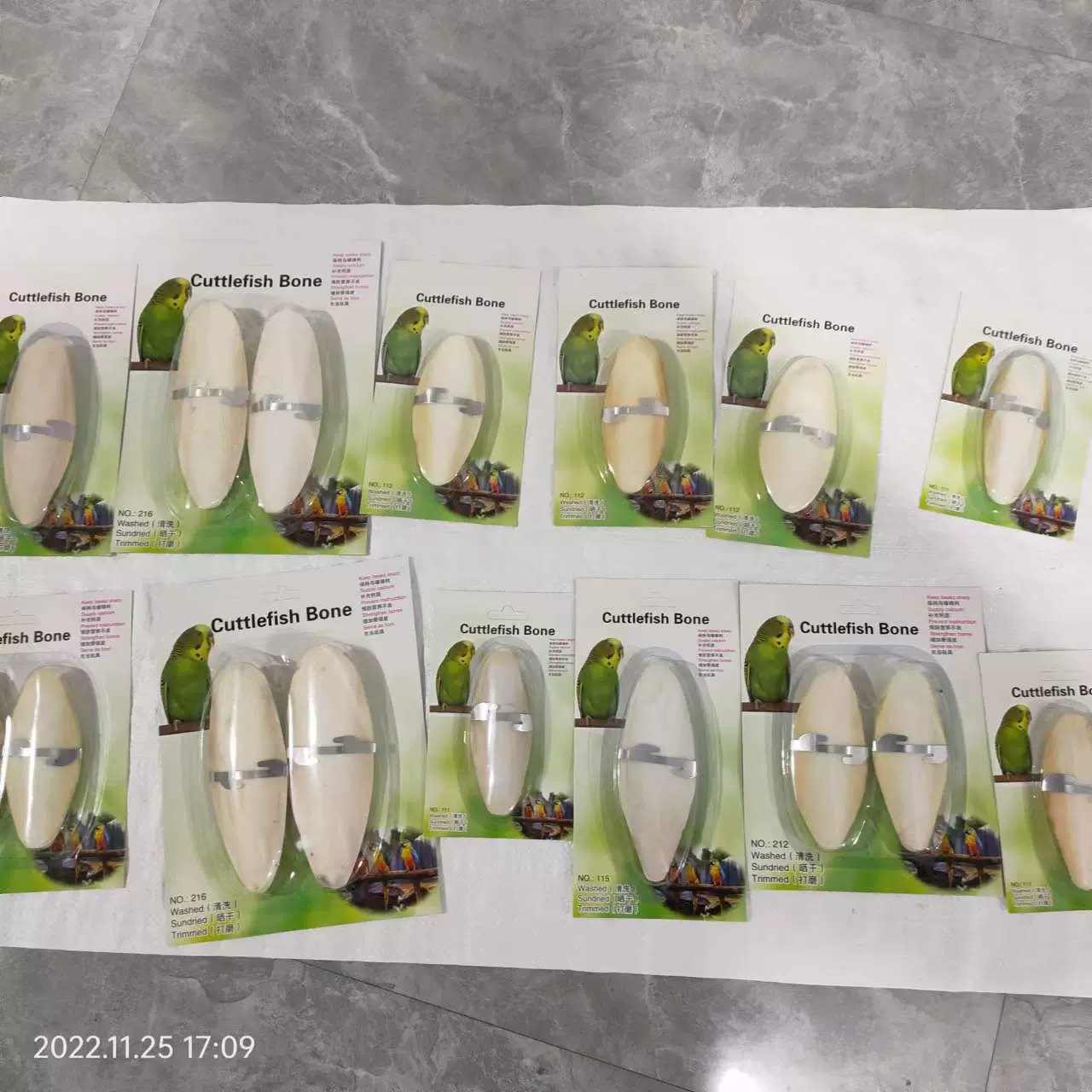 工厂直发海螵蛸墨鱼骨打磨脱盐宠物类磨牙补钙各种尺寸泡壳装支持