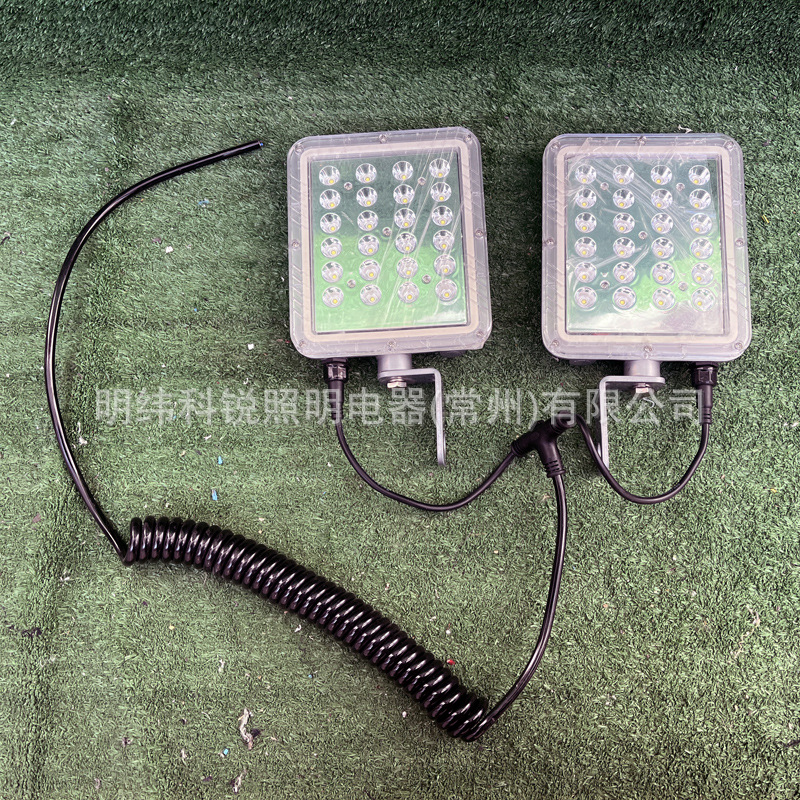 SFW6121��Яʽ�ƶ�����2.3��LED�๦�ܾ��������������2*48W