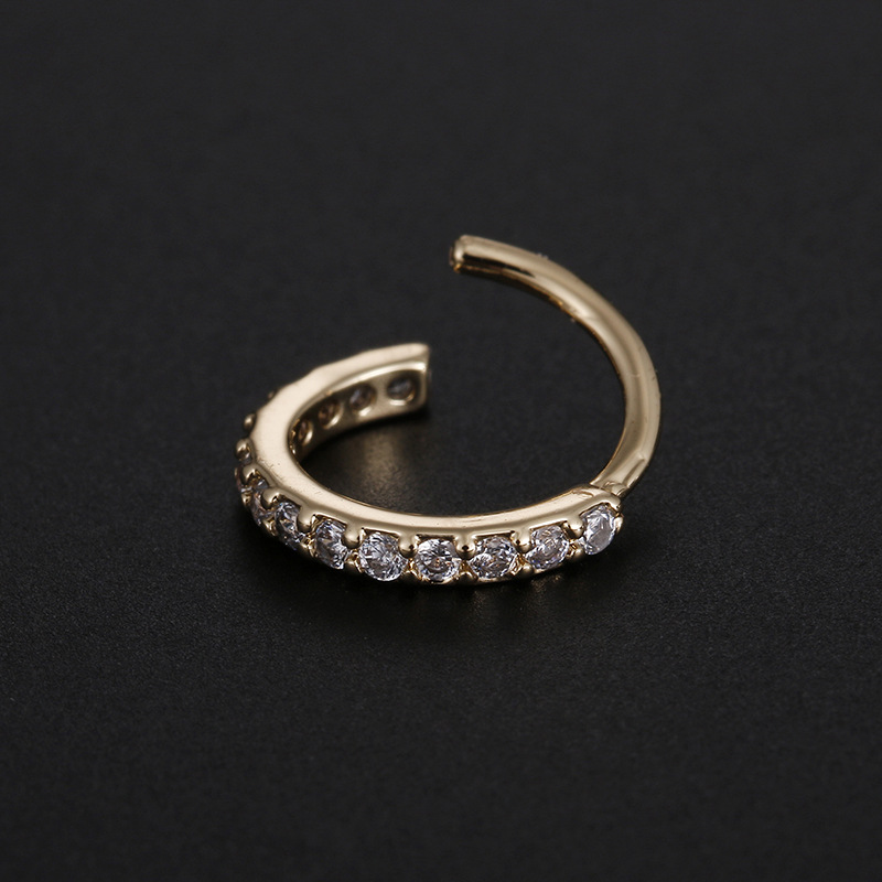 Simple Style Circle Copper Inlay Zircon Nose Ring display picture 3