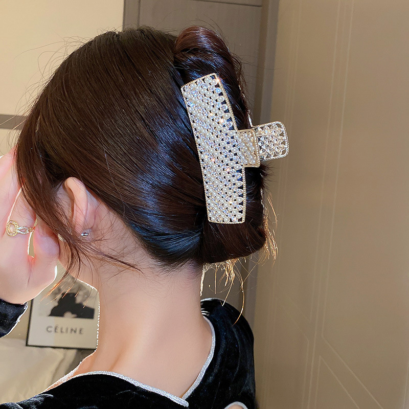 Fashion Quadrilateral Metal Diamond Artificial Pearls Hair Claws 1 Piece6