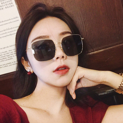 Sunglasses for Women New Metal Sunglasses for Male Internet Celebrities Same Style Korean D Family Square Frame Sunglasses Wholesale