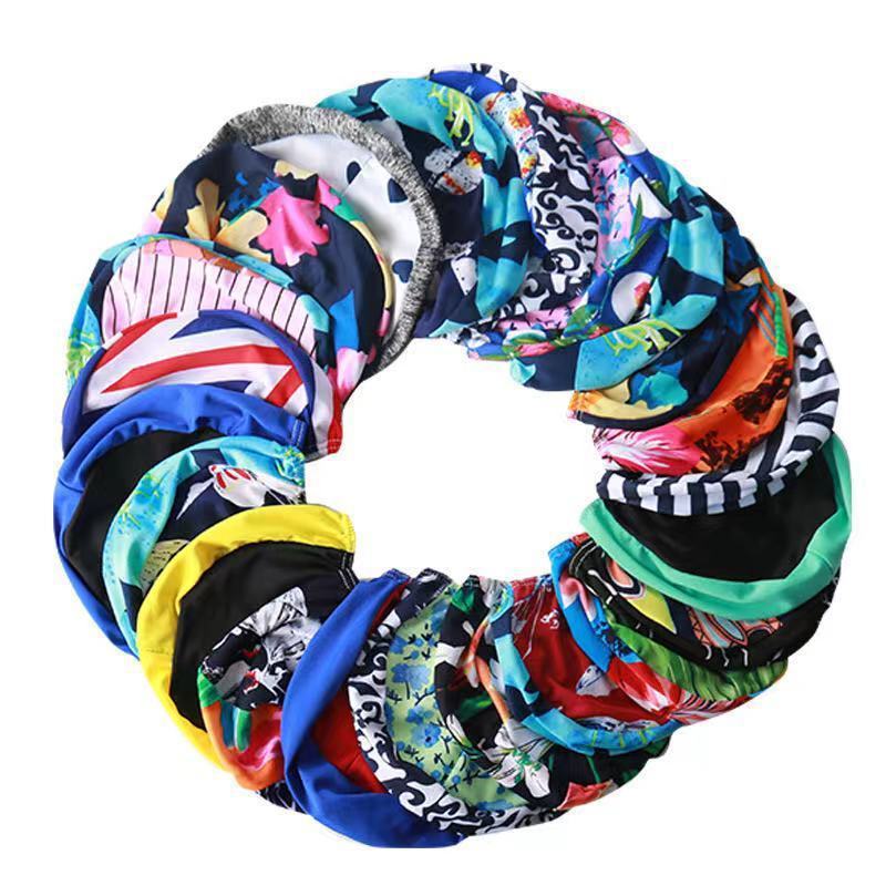 Green swimming cap, style