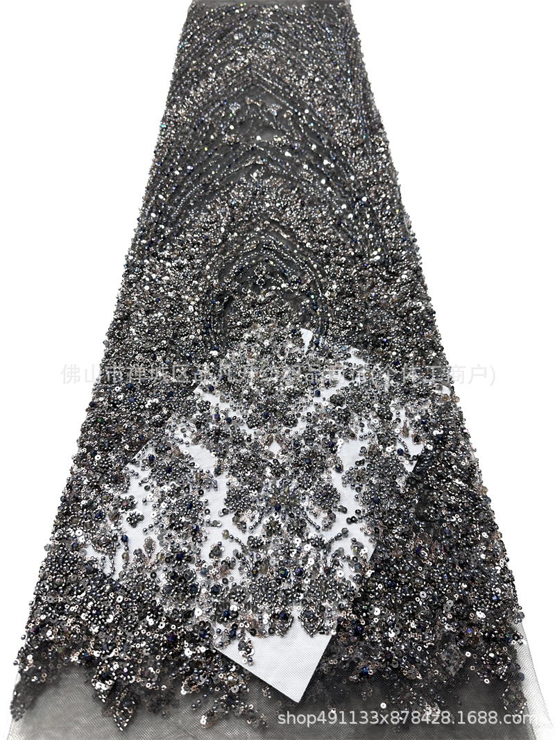 Fabricante de lujo bordado a mano Peacock Tail red tela de encaje de plata cristal perlas adornos formales tela de vestido de baile