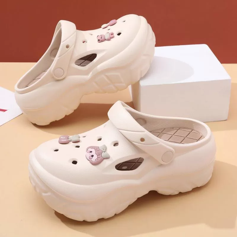 Новые кроссовки Little Cherry с дырочками для женщин, обувь на толстой подошве, летние внешние EVA носок пляжные сандалии, чтобы поднять настроение девушкам