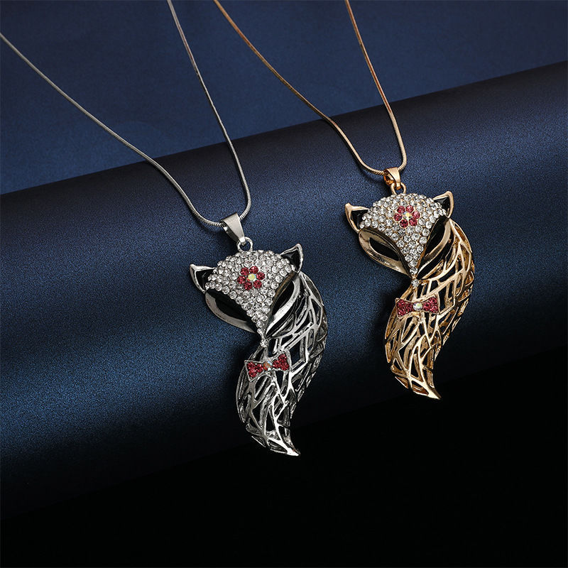 Nicho moda todo partido ajustable plata grande V collar de las mujeres celebridad en línea mismo estilo exquisito de alto grado clavícula suéter cadena