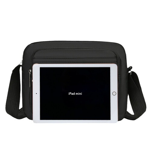 New unisex single-shoulder travel bag with large capacity, simple and trendy, high-quality Oxford cloth, waterproof and wear-resistant crossbody bag
