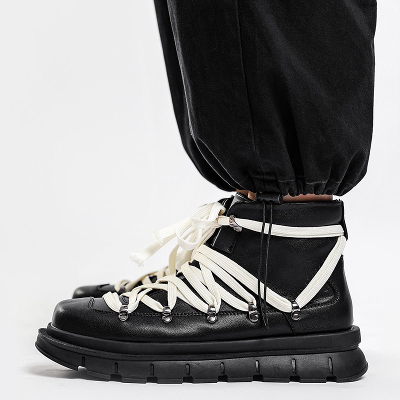 Instagram Martin High British Style Vera pelle Suola spessa Parte superiore nera Cinturino rialzato Autunno Piccolo supporto da uomo_voghion.com
