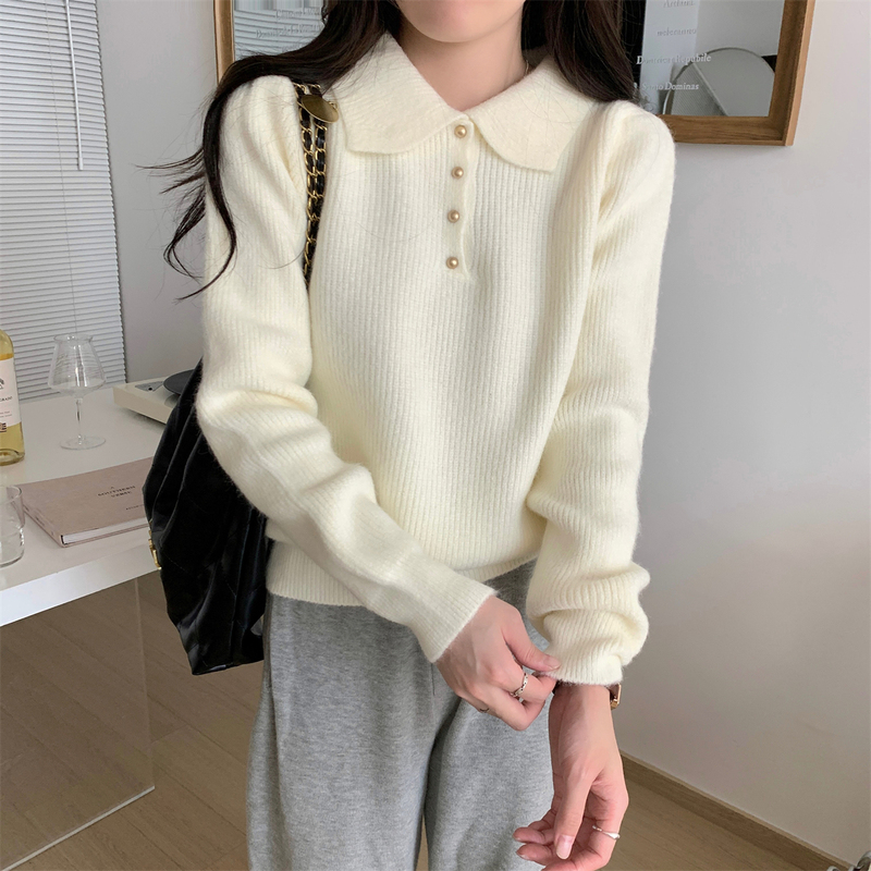 秋冬宽松polo领打底针织衫女软糯学院风高级洋气内搭气质别致毛衣|undefined