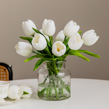 白色郁金香花装饰客厅餐桌花假花插花保湿手感花束手捧花