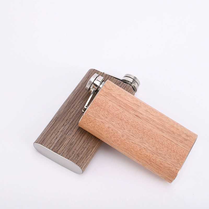 Handheld retro small pocket flask stainless steel for camping, wholesale
