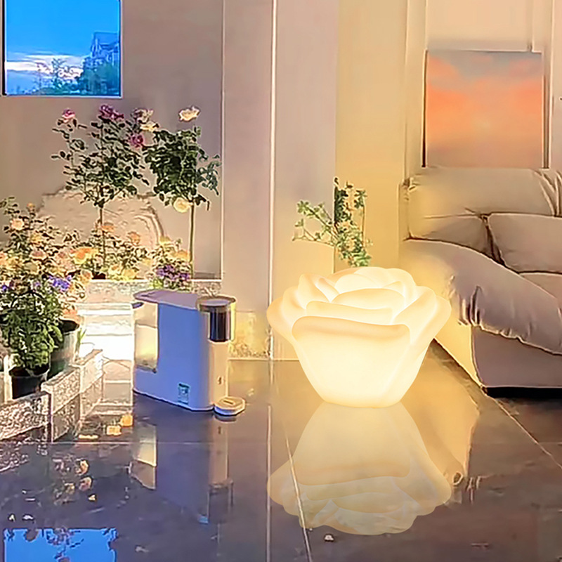 Rose Table Lamp Modern Simple Creative Petal Decoration Bedroom Bedside Nordic Living Room Personalized Floor Lamp Next to the Sofa