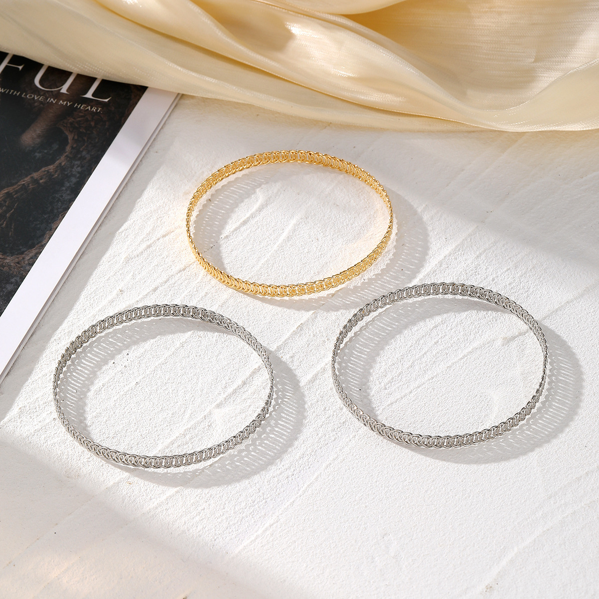 Minimalist Layered Bracelet Set For Women Stackable Jewellery_voghion.com