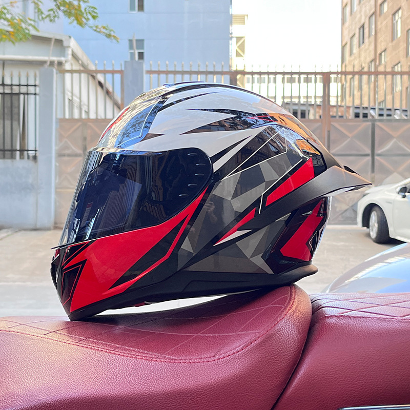 Casco de motocicleta Orz para hombres y mujeres, casco integral de verano con gran alerón trasero para todas las estaciones, certificado por DOT, transfronterizo.
