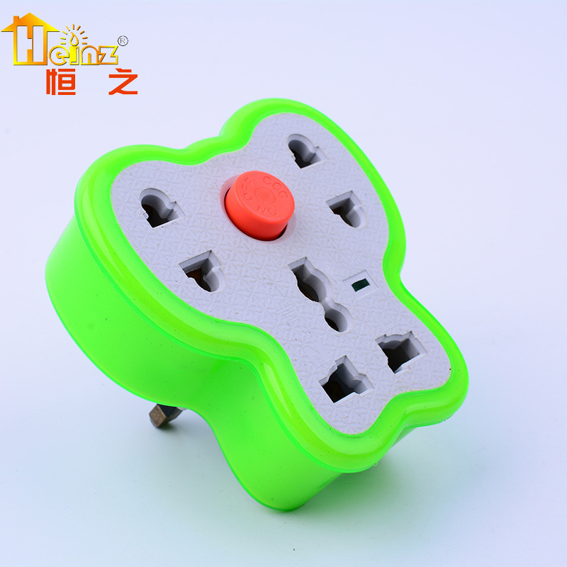 Fabricante al por mayor mariposa portátil un giro tres convertidor de enchufe de conversión británico europeo