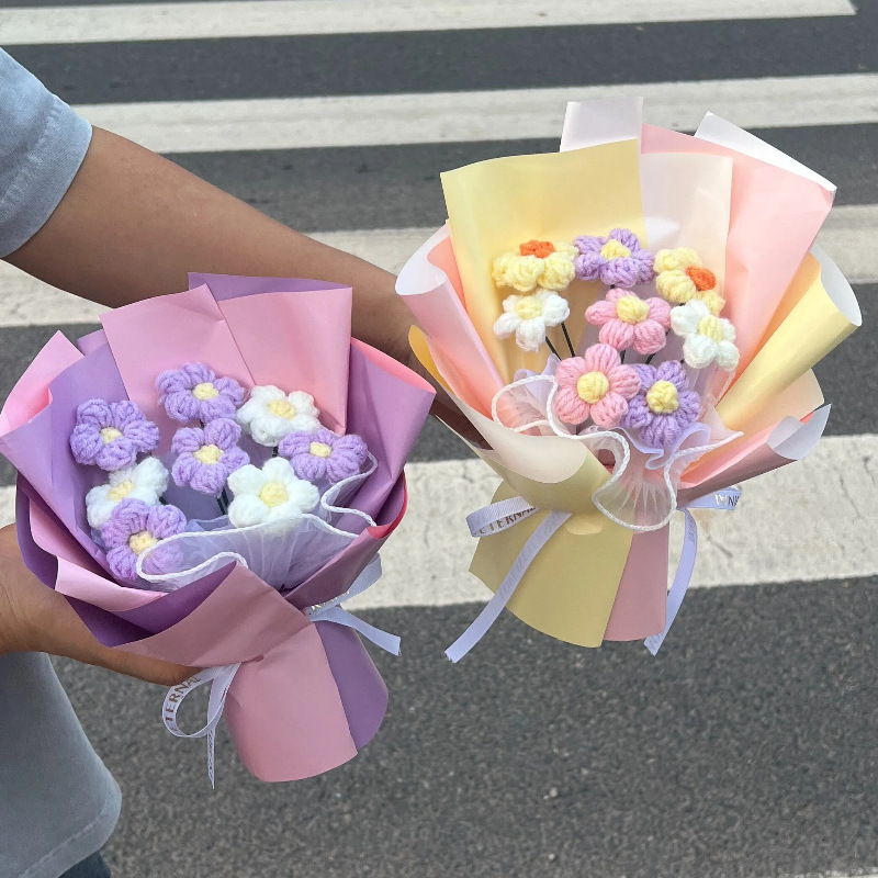 Regalos del día de San Valentín ganchido a mano flor de imitación puff lana ganchido ramo caja de regalo de enfermería para enviar al personal de novia