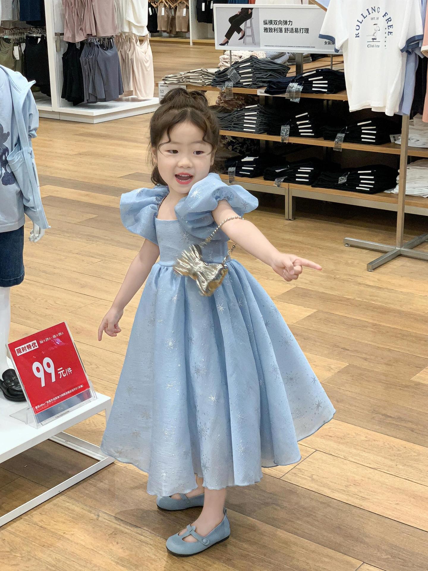 Summer elegant blue small princess costume