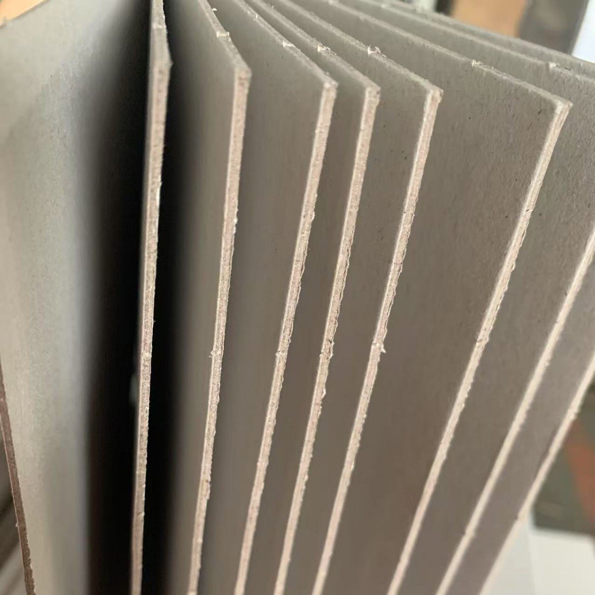 A3灰板纸A4硬纸板8K灰卡纸1.0至3.0mm厚标精装封面封皮灰色纸板