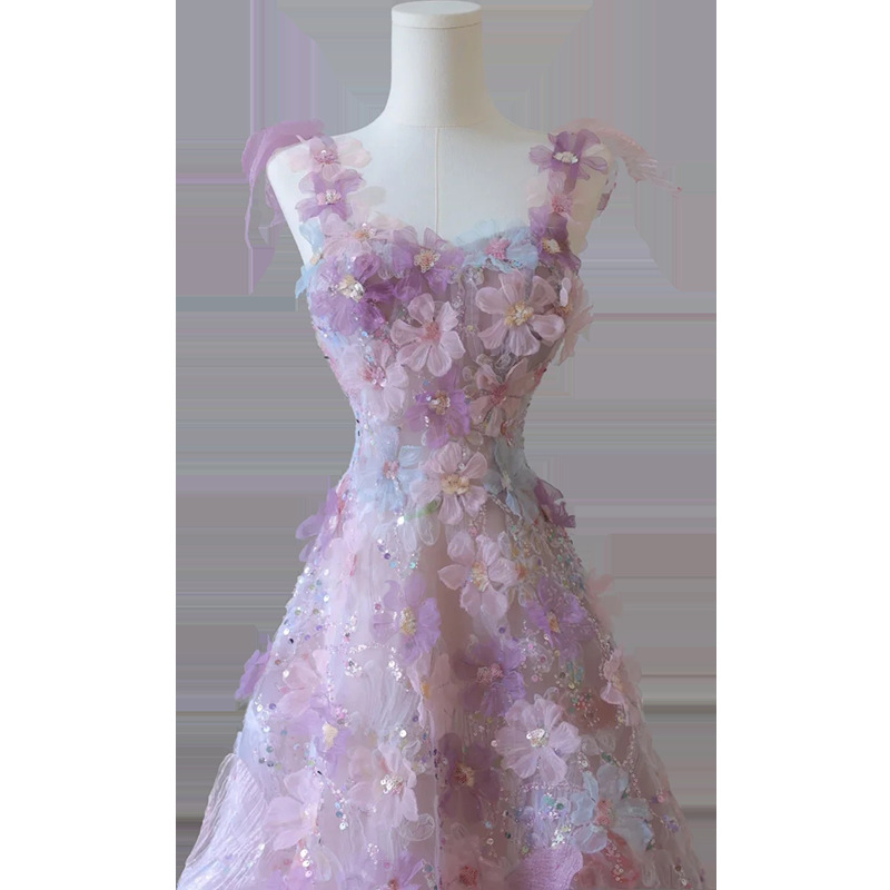 Flores púrpura vestido de brindis 2025 nuevo otoño industria pesada mujer lujoso anfitrión vestido de fiesta de cumpleaños