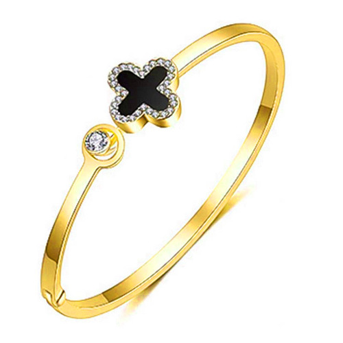 Fashionable and simple bracelet for women, four-leaf clover bracelet, watch matching, exclusive for cross-border accessories