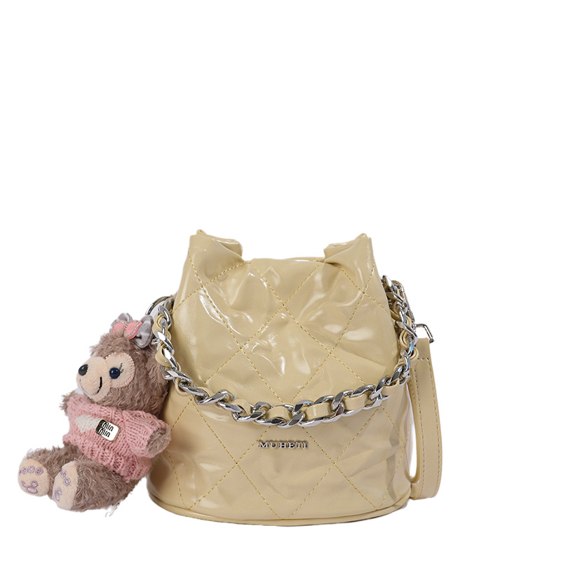 Bolsa de viento de fragancia para mujeres 2025, nueva moda de verano versátil bolso de cadena de diamante diario sensación de estilo extranjero bolso de cubo