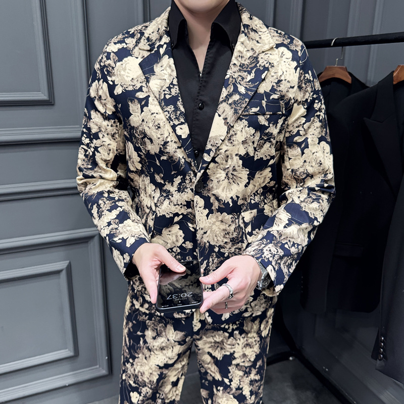 네이비 블루 팬츠