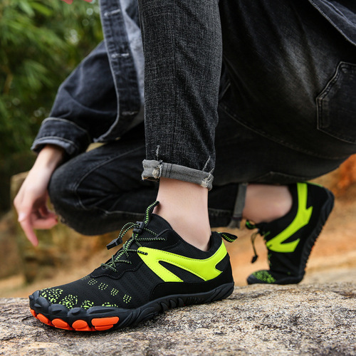  New Outdoor Caving Shoes Five-Finger Shoes Women Climbing Hiking Shoes Fishing Riding Shoes Walking Shoes Sports Casual Men's Shoes