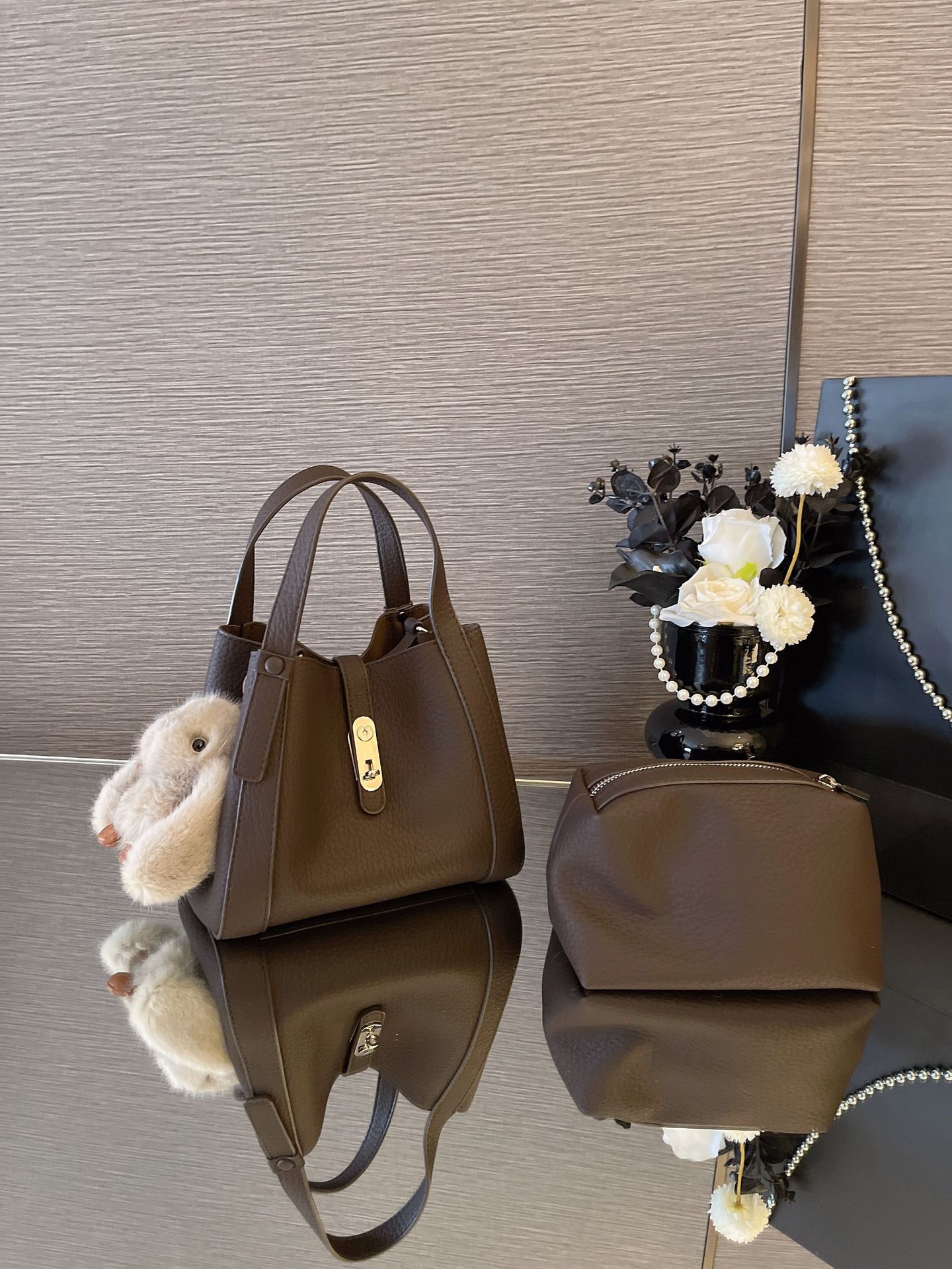 Cross-Border Genuine Leather Women's Bag 2026 New Arrival Luxury Commuter Versatile Niche Handbag Shoulder Crossbody Bag - Thumbnail 6