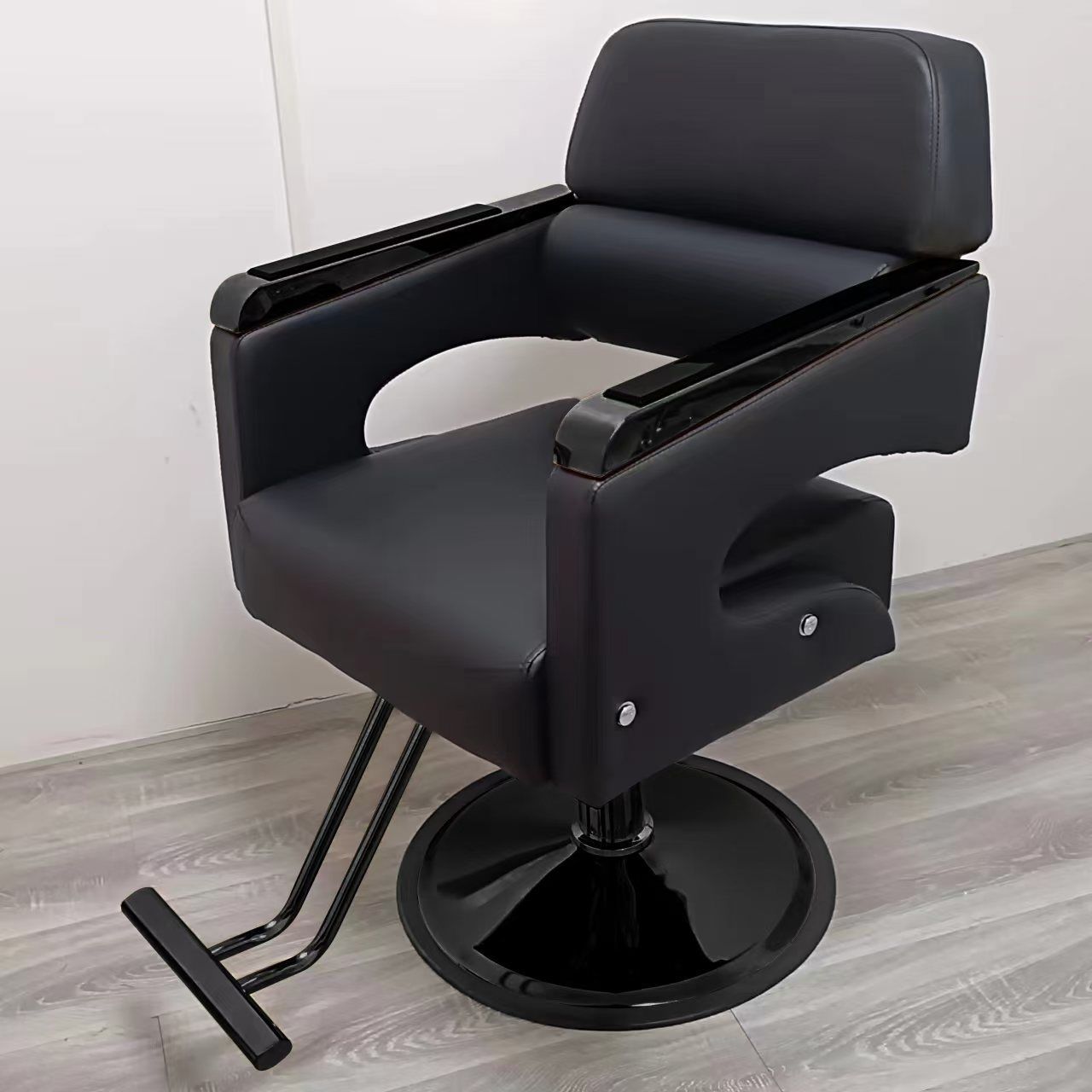 Fabricante silla de peluquería silla de afeitado elevación giratoria silla de rojo teñido silla de corte de pelo salón de peluquería mayorista