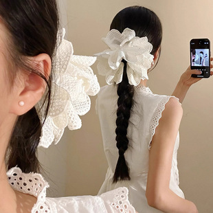 ���ɰ�ɫ�ٽz���黨��ץ�AŮ�Շ��е��Rβ���~�A���X���黨�p�l�A