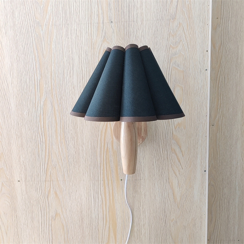 INS estilo pastoral Retro Vintage plisado pétalo tela lámpara de pared de madera estilo pastoral dormitorio lámpara de entrada