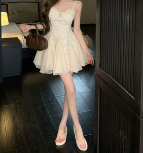 ��ʽС���e���OӋ���ٽzƴ�������荚��|��������ȹ�@���B��ȹŮ