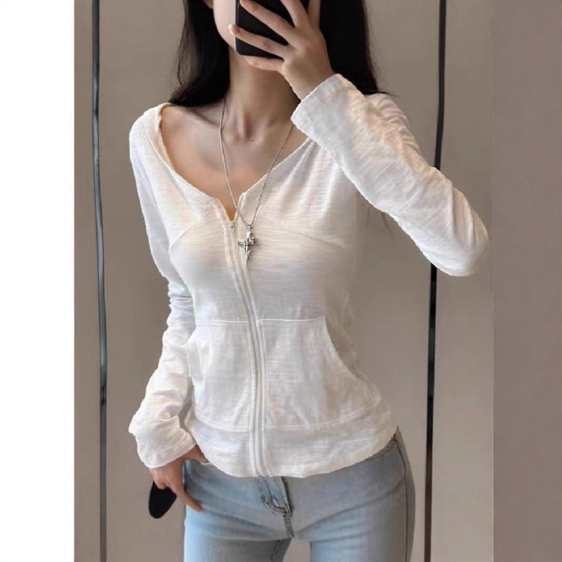Sweet and Cool V-Neck White Hooded Long-Sleeve T-Shirt for Women with Zipper Cardigan Top Pocket Design Sun Protection Cover-Up Sweet and Cool V-Neck White Hooded Long-Sleeve T-Shirt for Women with Zipper Cardigan Top Pocket Design Sun Protection Cover-Up