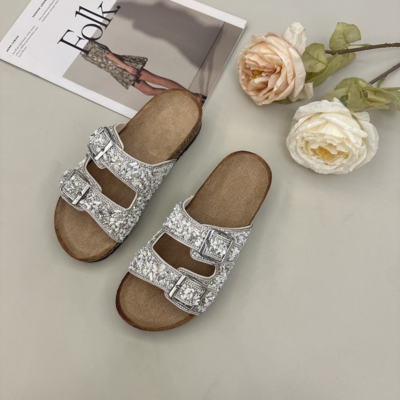 2025 verano Europa y los Estados Unidos comercio exterior transfronterizo zapatillas de doble botón perforación de arena corcho gran fábrica de zapatillas para mujeres
