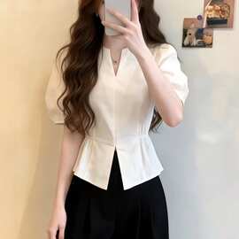 法式高级感白色泡泡短袖衬衫女夏季大码胖洋气收腰显瘦小衫上衣