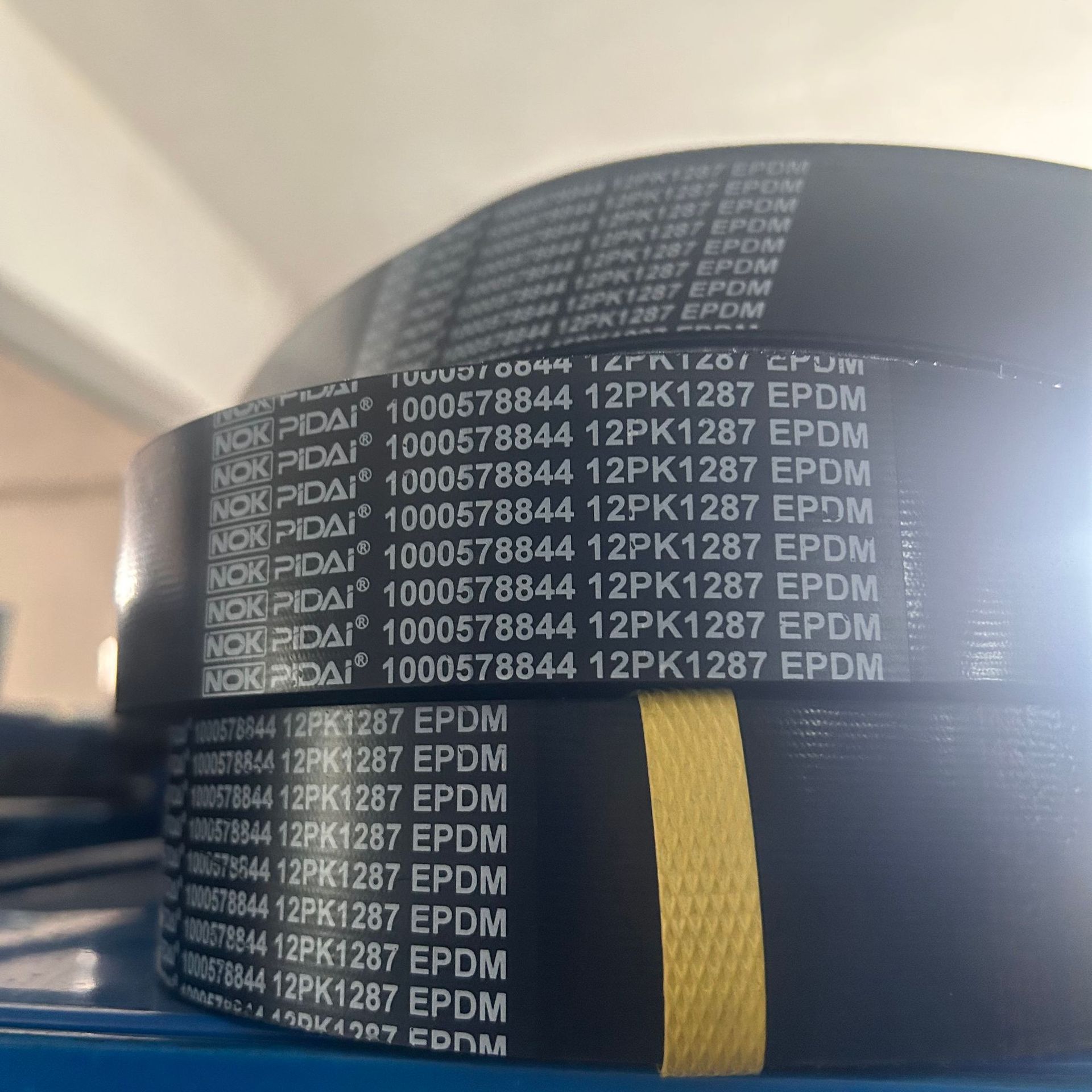 1000578844 12Pk1287 Automotive Transmission Belt/Serpentine Belt/Pk Belt Epdm Belt Manufacturer