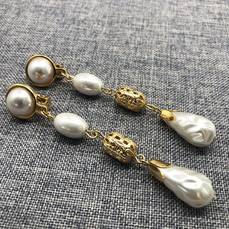 16g Weight Alloy Ear Needle Material Earrings Classification Anniversary Occasion Imitation Pearl, Alloy Material Printing Pattern Women'S Gender Vacation, Simple Style Style Silver Color Vacation Simple Style Printing Imitation Pearl Alloy Earrings 8