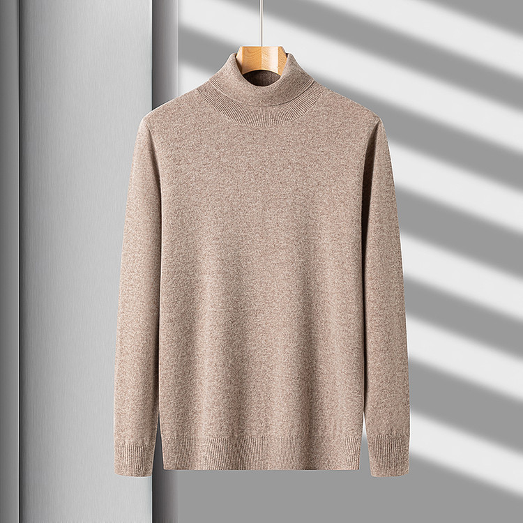 Camisa de punto otoño y invierno nuevo estilo de lana pura hombre de cuello alto delgado moda cálida manga larga suéter de hombre casual