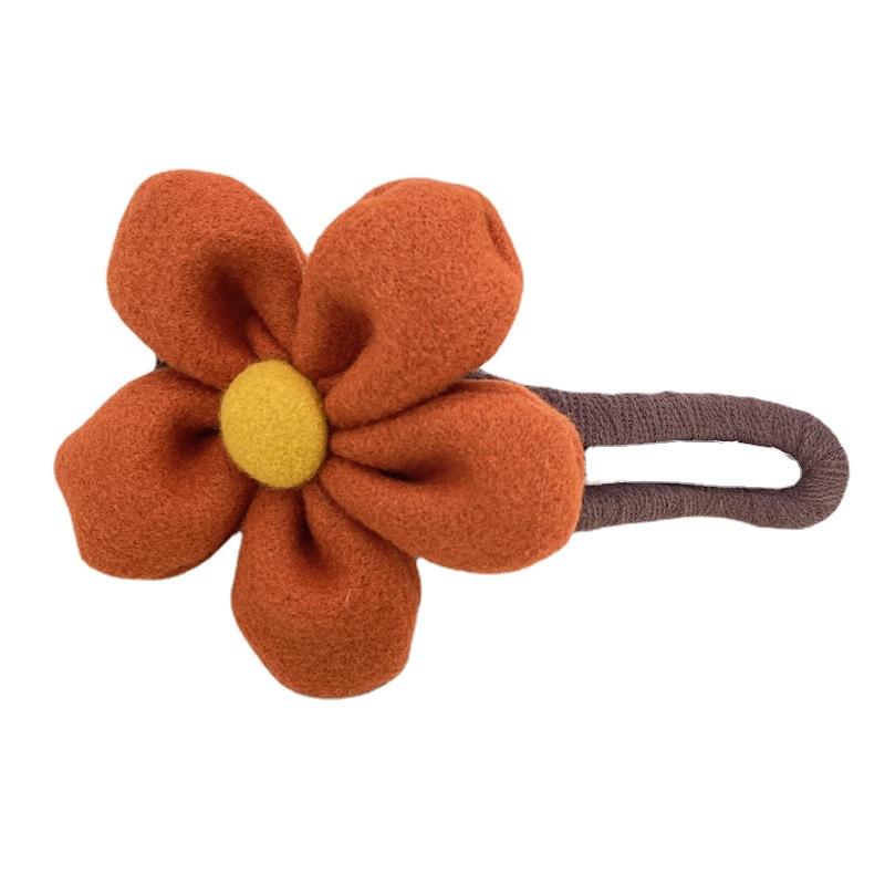 Otoño e Invierno Flor de felpa gran cuerno clip de pico de pato clip puntiagudo un yuan dos yuanes tienda supermercado joyería