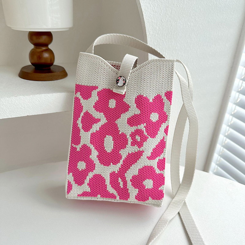 Pequeña flor roja (sin mano)