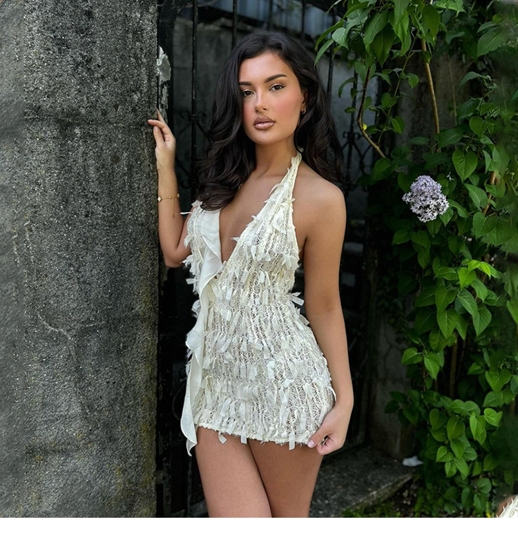 INS European American Women's Fashion Summer New Product: Sexy And Hot V-neck Halter Neck Backless Lace-up Patchwork_ecoleips.com