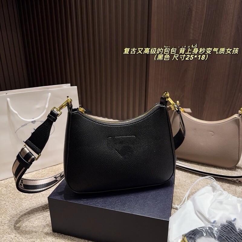 Fashionable Women's Crossbody Bag, Trendy Handbag with Lychee-Patterned Suede, Single Shoulder Crossbody Bag, Luxury Croissant Bag, Underarm Bag Fashionable Women's Crossbody Bag, Trendy Handbag with Lychee-Patterned Suede, Single Shoulder Crossbody Bag, Luxury Croissant Bag, Underarm Bag